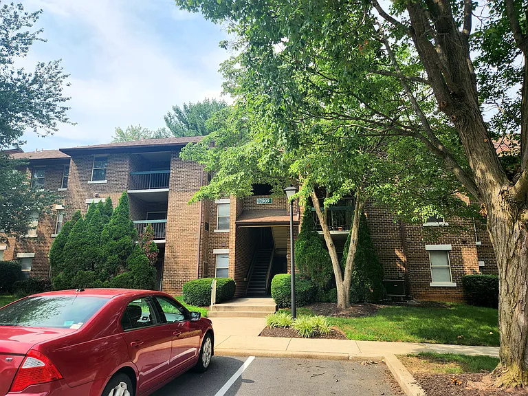 7909 Badenloch Way #301 — Photo 14
