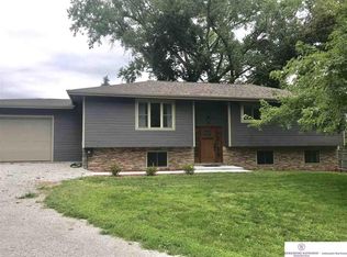 16214 Kiser Rd, Louisville, NE 68037