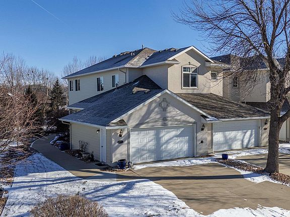 3rd image of 5800 S Shadow Wood Pl