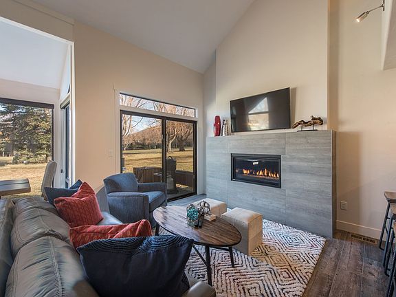 4th image of 1480 Three Kings Dr #23