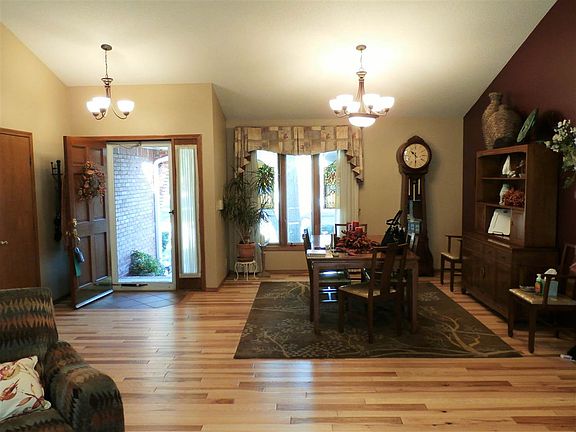 5th image of 2709 N Rushwood Ct