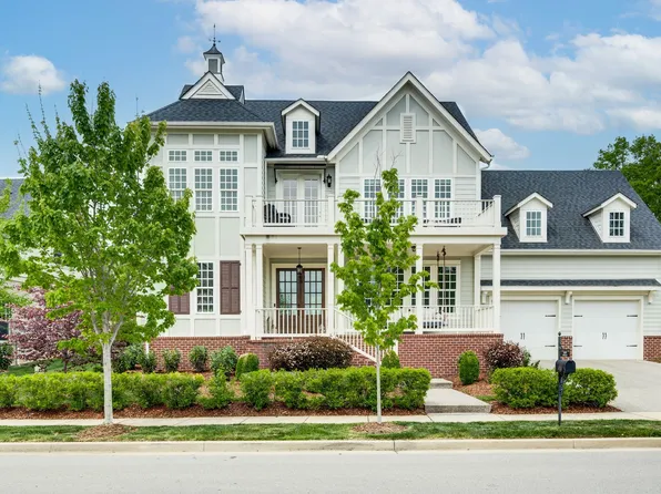 2079 McAvoy Dr, Franklin, TN 37064