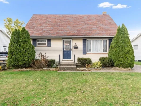 70 Harris Ct, Cheektowaga, NY 14225