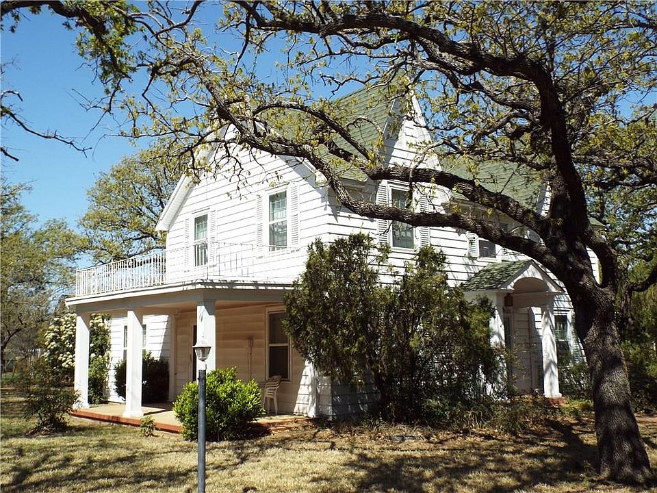 1st image of 507 S Hillcrest Ave