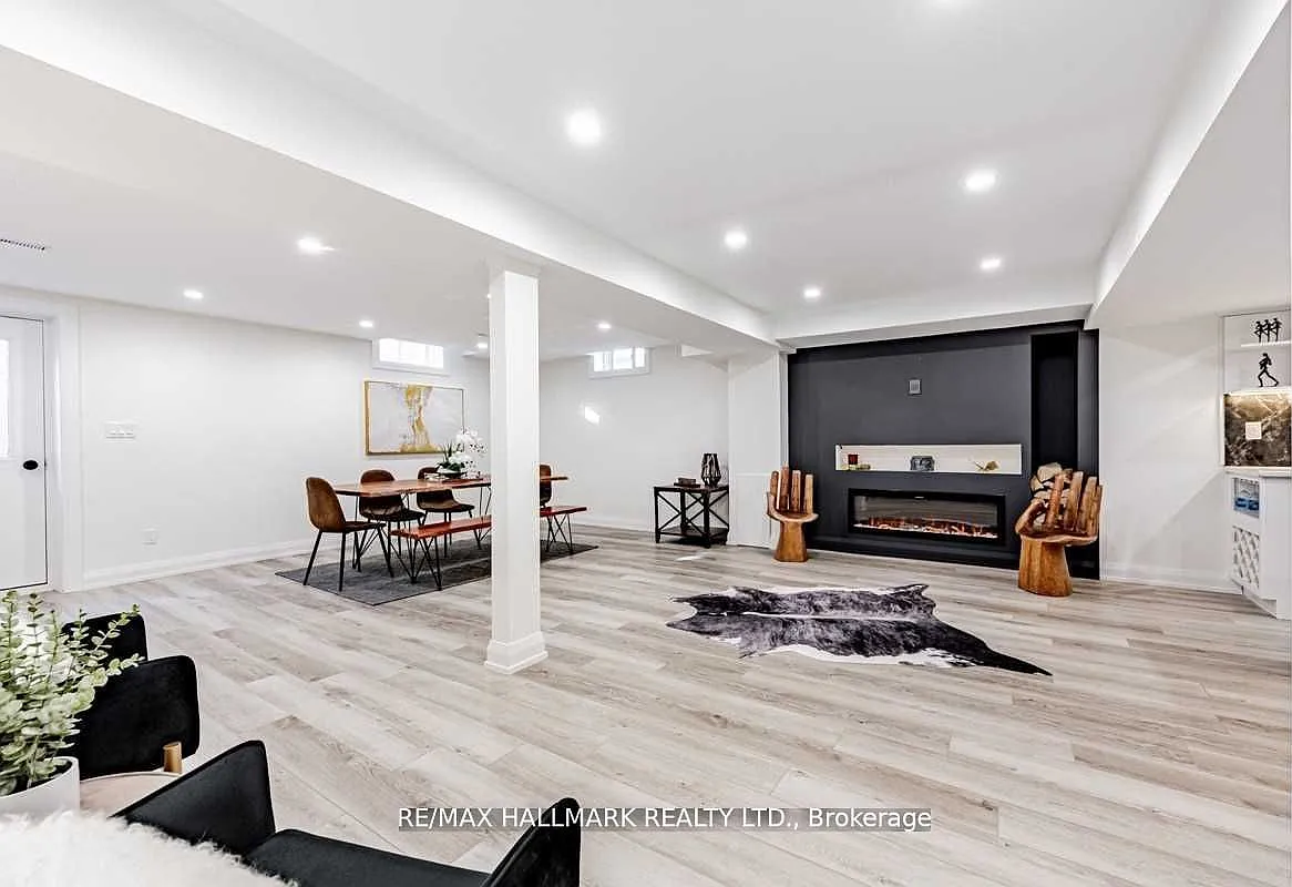 2 bed, $2,050 — Photo 3