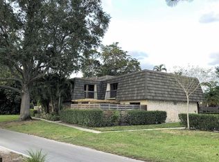 1513 15th Ter, Palm Beach Gardens, FL 33418