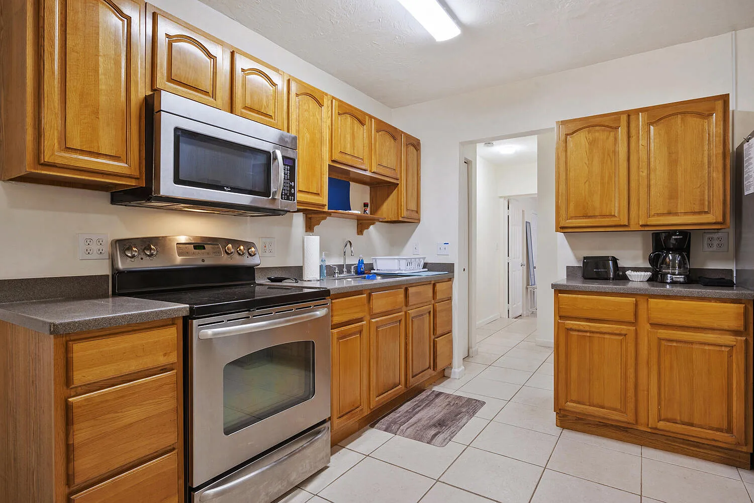 2 bed, 2.0 bath, 900 sqft, $2,950 — Photo 4