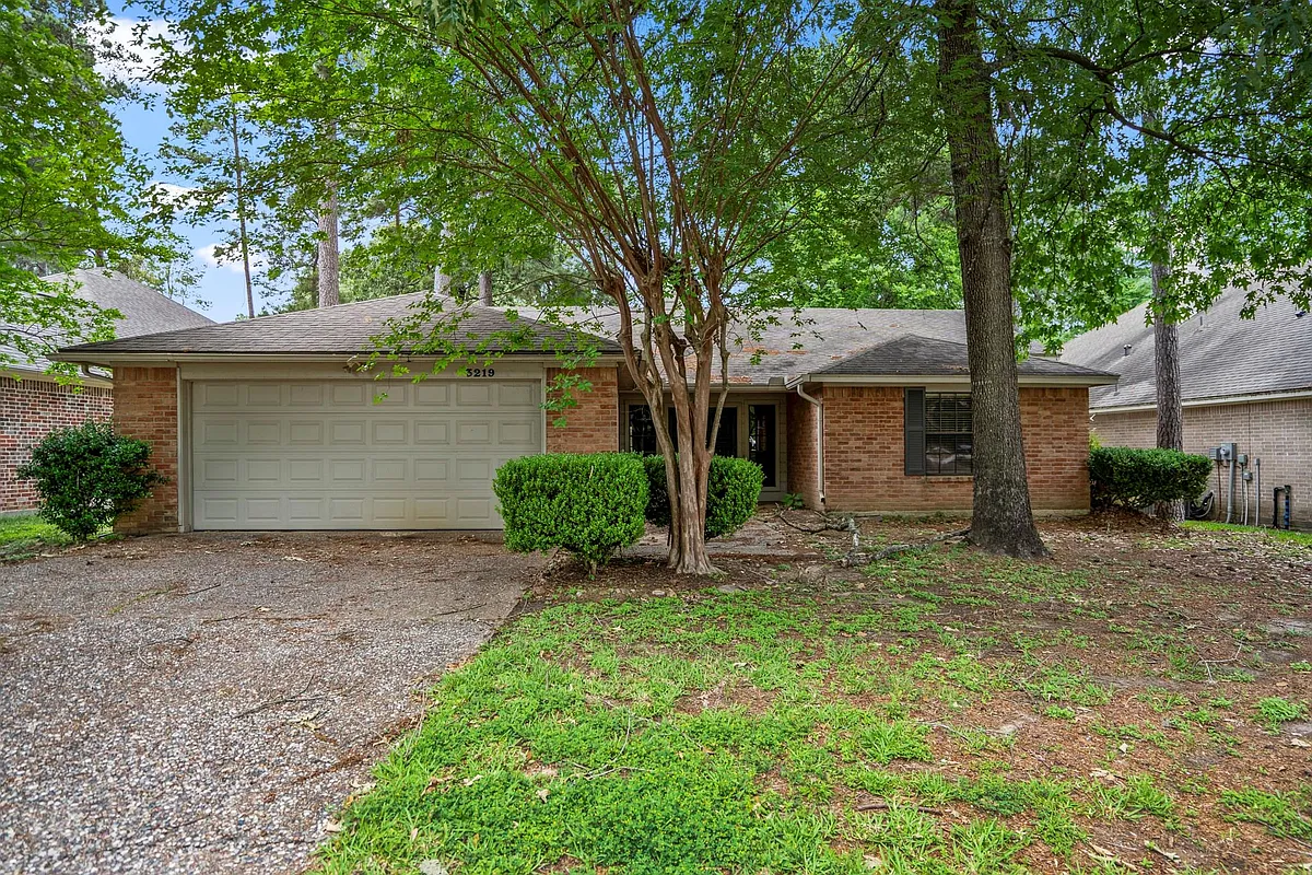 Building Photo - 3219 Fitzgerald Dr
