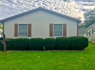 263 N Erie Beach Rd, Lakeside Marblehead, OH 43440