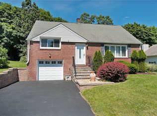 5 Charlotte Pl, Monroe, NY 10950