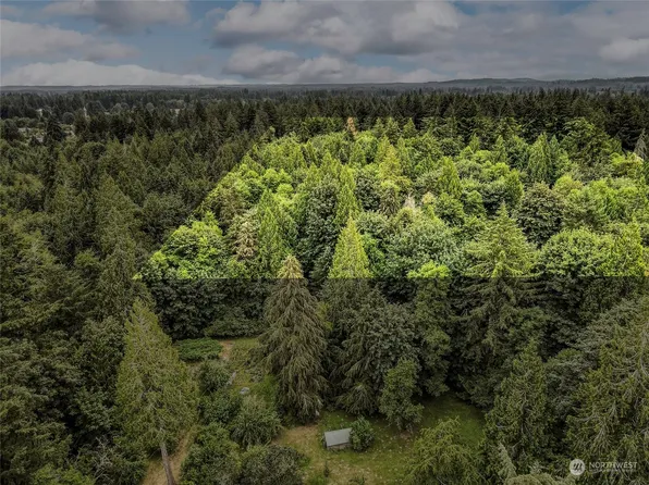 7443 Rixie Road SE, Olympia, WA 98501
