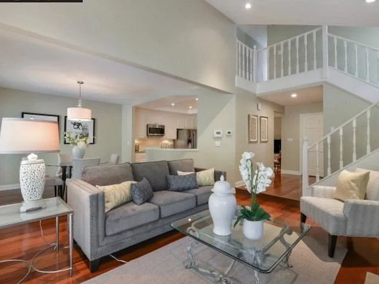 3684 Silver Oak Pl #3684 — Photo 1