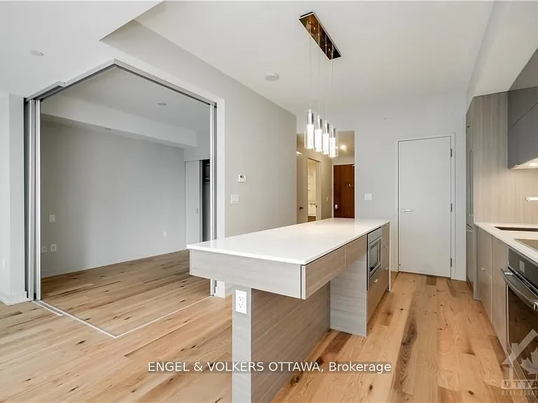 101 Queen St #1201 — Photo 10