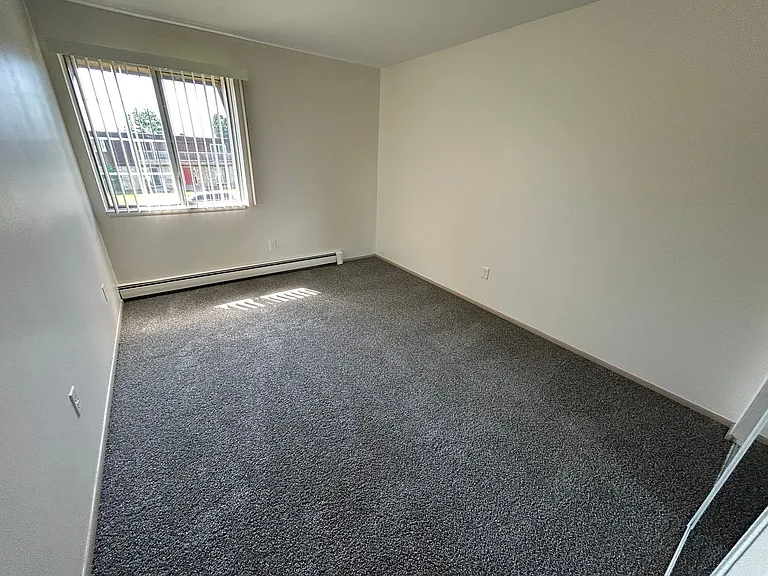 2320 Woodrow Ct — Photo 11