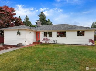 727 SW 146th St, Burien, WA 98166
