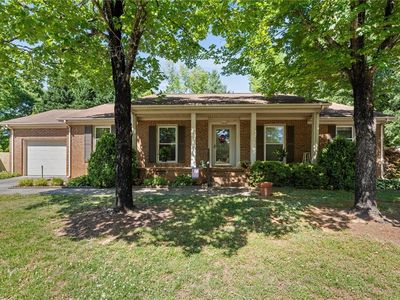 1612 Regency Dr, Burlington, NC, 27215
