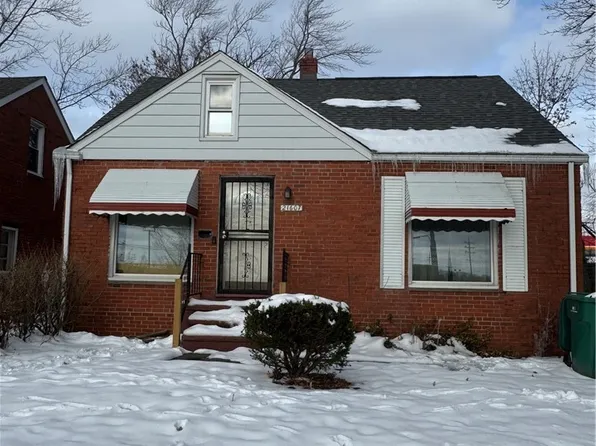 21607 Libby Rd, Maple Heights, OH 44137