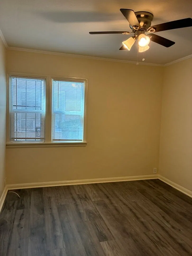 1065FI — Photo 3