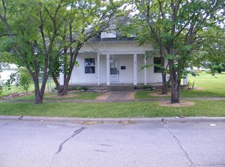 232 McNeil St, Carterville, IL 62918
