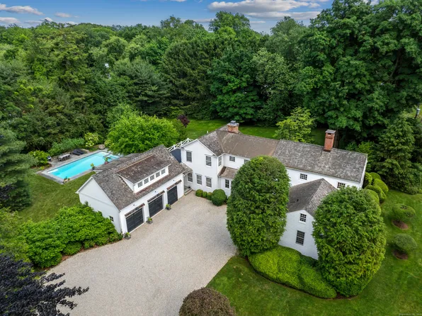 35 Rings End Road, Darien, CT 06820
