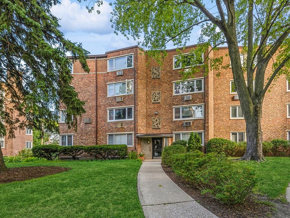 1st image of 1946 W Hood Ave APT 2B