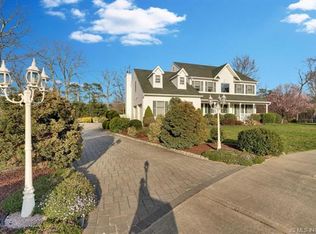 25 Orsaf Ln, Bayville, NJ 08721