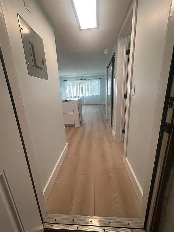 1 bed, 1.5 bath, 700 sqft, $1,750 — Photo 4