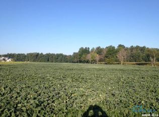 Pevee, Bluffton, OH 45817