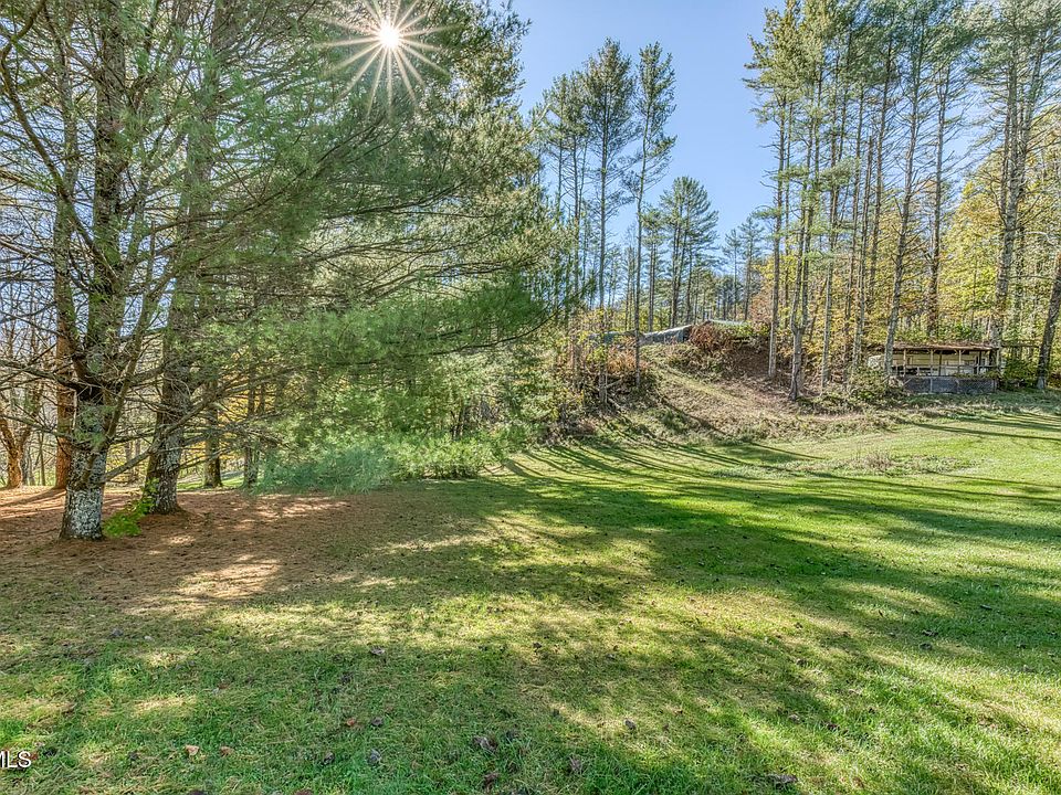 1st image of 0 Beaver Walk Rd