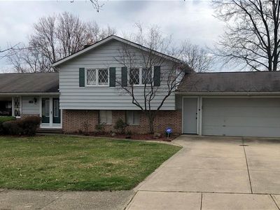 7613 E Linden Ln, Parma, OH, 44130