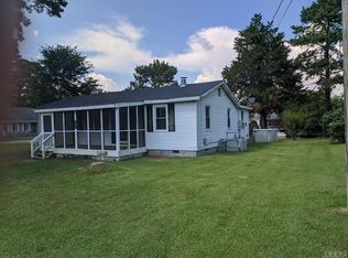 101 Porpoise St, Moyock, NC 27958