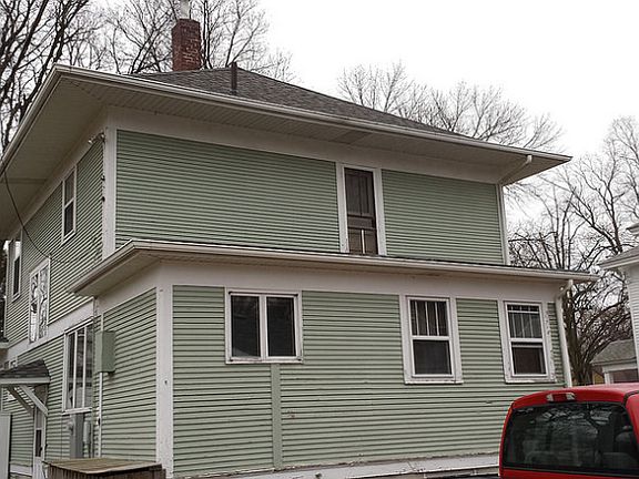 4th image of 414 S Jones St