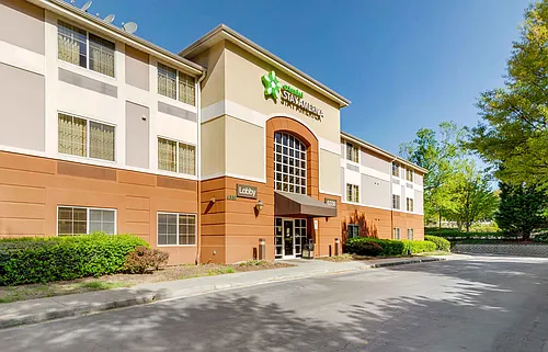 Atlanta - Perimeter - Peachtree Dunwoody Photo 1