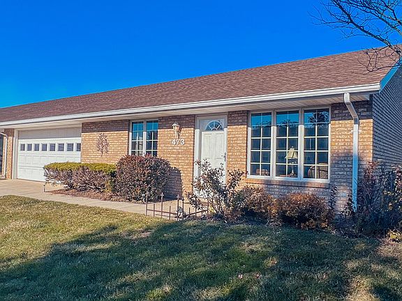3rd image of 473 Patricia Dr