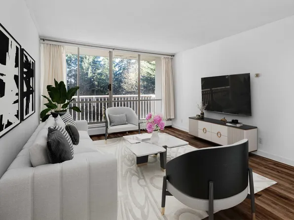 2016 Fullerton Ave #911, North Vancouver, BC V7P 3E6