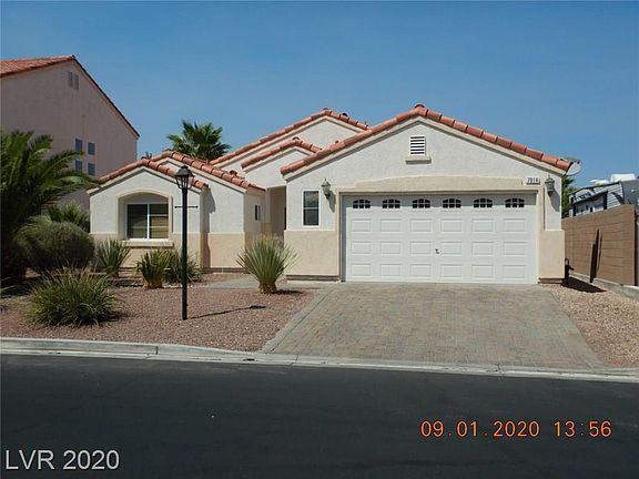 2nd image of 7914 Villa Pintura Ave