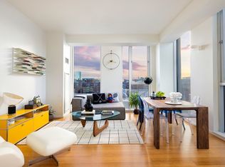 2 Earhart St UNIT 904, Cambridge, MA 02141