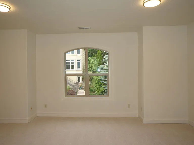 4139 NW Twilight Ter — Photo 36