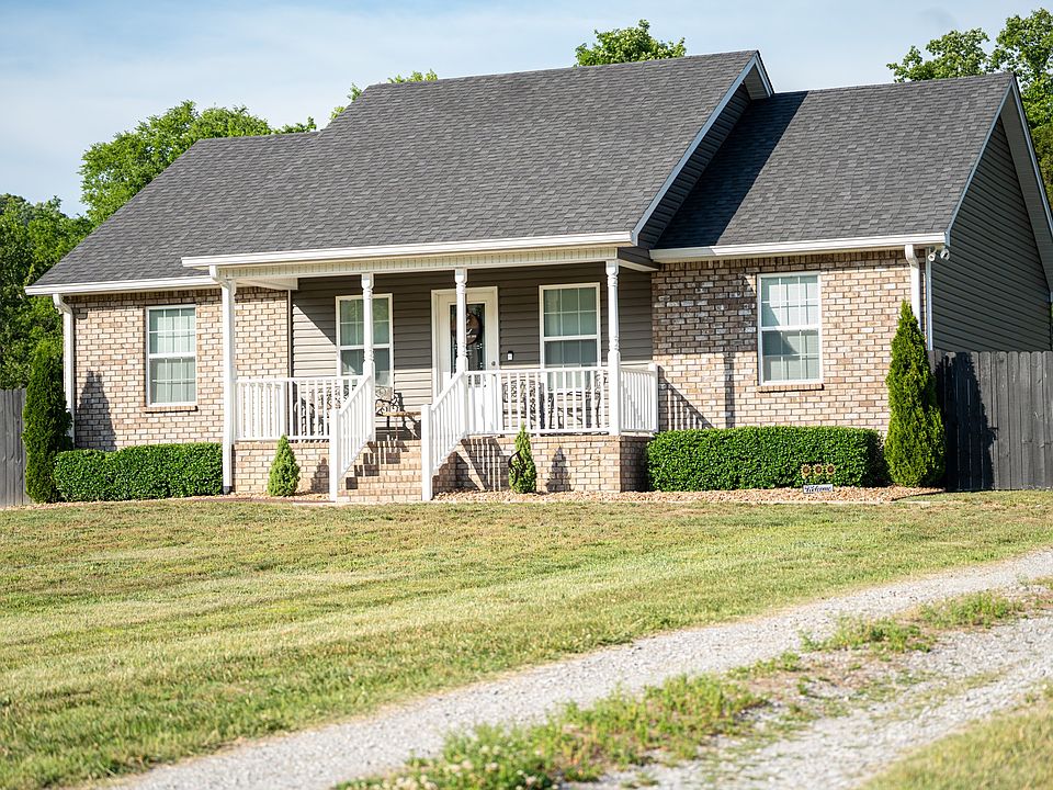 1st image of 494 Rogues Fork Rd
