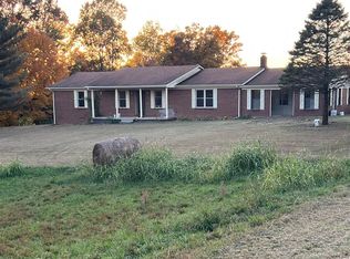 8890 Edmonton Rd, Columbia, KY 42728