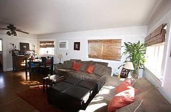 3rd image of 3030 Redwood St