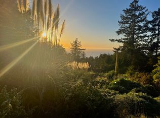 314 Parkview Rd, Whitethorn, CA 95589