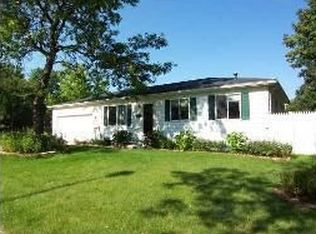 3034 Norwich Rd, Lansing, MI 48911