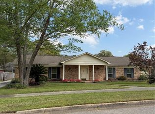 1013 Regal Dr, Mobile, AL 36609
