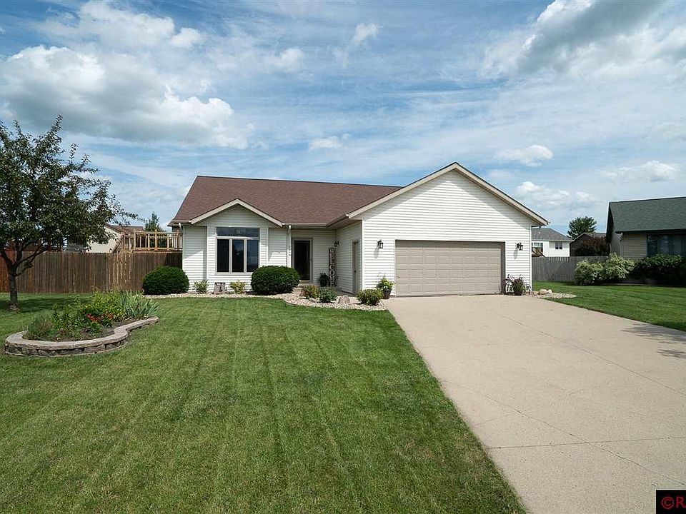 1st image of 224 Cole Ct