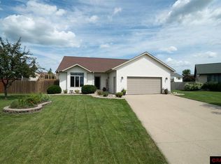 224 Cole Ct, Mankato, MN 56001