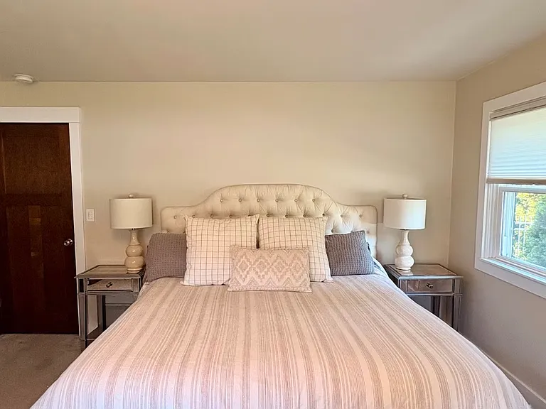 1818 Hillcrest St — Photo 13
