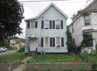 932 Pleasant St, Schenectady, NY 12303