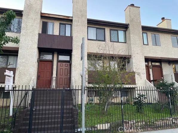 14100 Calvert St, Van Nuys, CA 91401