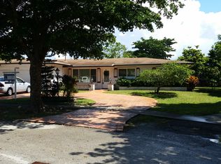 1521 NW 115th Ave, Pembroke Pines, FL 33026